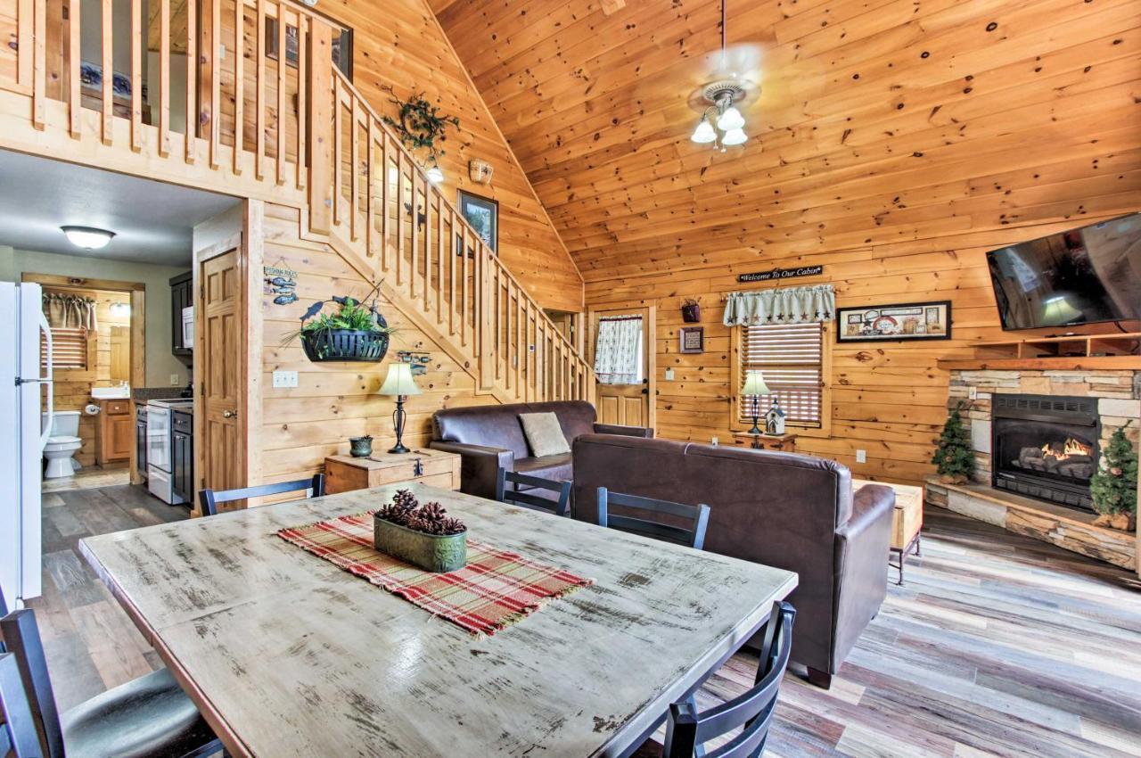 Gatlinburg Mountain Cabin With Grill And Pool Table! 외부 사진