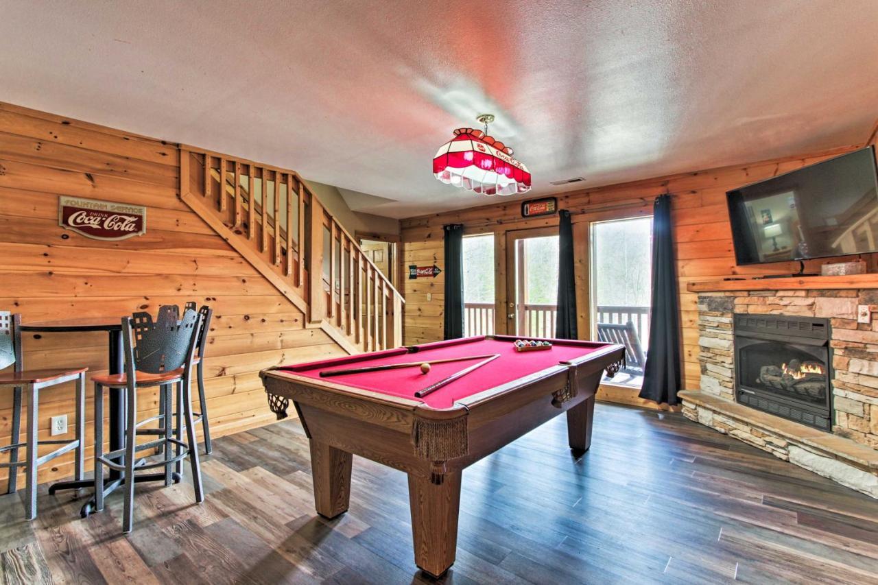 Gatlinburg Mountain Cabin With Grill And Pool Table! 외부 사진